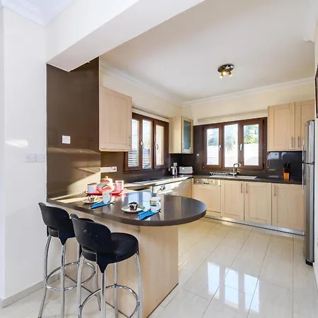 Hanns Villa Protaras